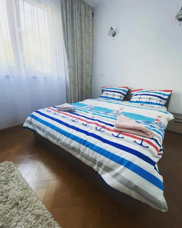 Gasthaus Vld Hotell Băile Herculane Eksteriør bilde